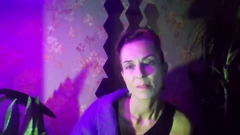 Snapshot of kristinagold44 chatting on 7, 1, 2025 Kristina online show from 7, 1, 2025
