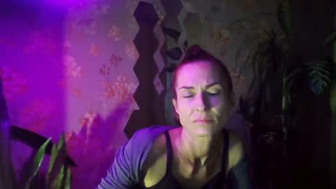 Snapshot of kristinagold44 chatting on 27, 1, 2025 Kristina online show from 27, 1, 2025