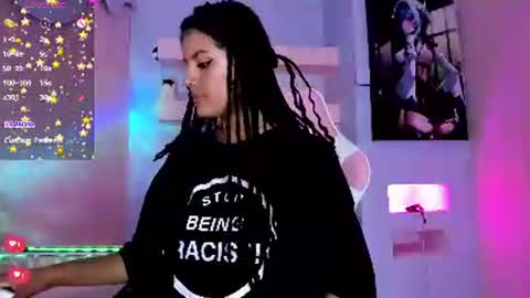 KristinWall online show from 14, 12, 2024