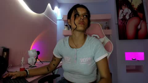 KristinWall online show from 26, 1, 2025