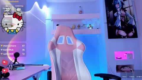 KristinWall online show from 2, 3, 2025