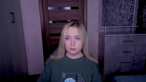 Snapshot of kristy_fran chatting on 19, 5, 2026 Kristy online show from 19, 5, 2026