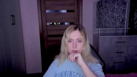 Snapshot of kristy_fran chatting on 21, 5, 2026 Kristy online show from 21, 5, 2026