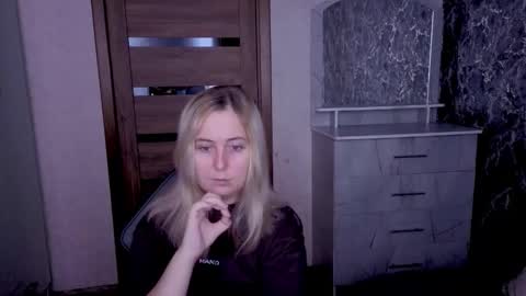 Snapshot of kristy_fran chatting on 25, 5, 2026 Kristy online show from 25, 5, 2026