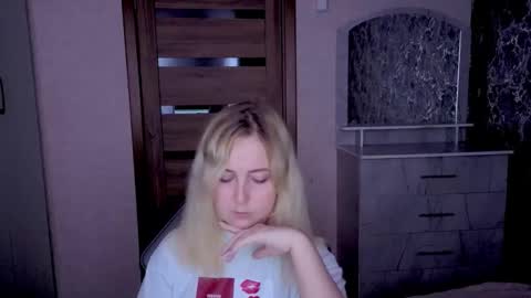 Snapshot of kristy_fran chatting on 29, 5, 2026 Kristy online show from 29, 5, 2026