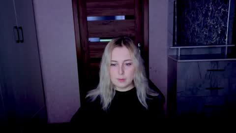 Snapshot of kristy_fran chatting on 7, 6, 2026 Kristy online show from 7, 6, 2026