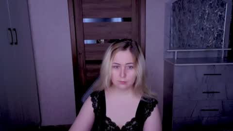 Kristy online show from 27, 6, 2026