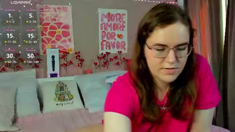 Snapshot of kristy_na_ chatting on 9, 7, 2026 Kristina online show from 9, 7, 2026