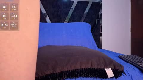 Kroy Wood online show from 23, 9, 2025