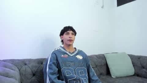 Snapshot of kroywave chatting on 23, 5, 2026 Kroy Wave Muscle Tattoos Latino online show from 23, 5, 2026