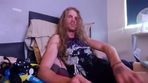 Snapshot of krullz123 chatting on 16, 6, 2026 Krullz online show from 16, 6, 2026