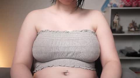 Snapshot of krystalsyxx chatting on 22, 2, 2026 Krystal Syx online show from 22, 2, 2026