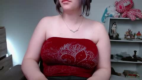 Snapshot of krystalsyxx chatting on 31, 5, 2026 Krystal Syx online show from 31, 5, 2026