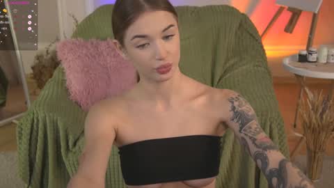 Ksesha online show from 19, 1, 2025