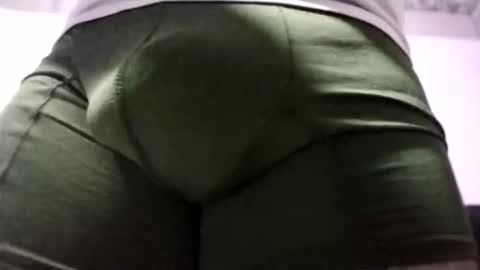 Snapshot of ksuarez chatting on 2, 3, 2026 ksuarez online show from 2, 3, 2026