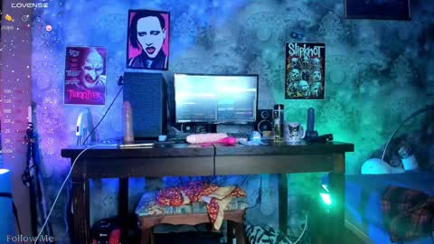 Erika online show from 11, 12, 2024