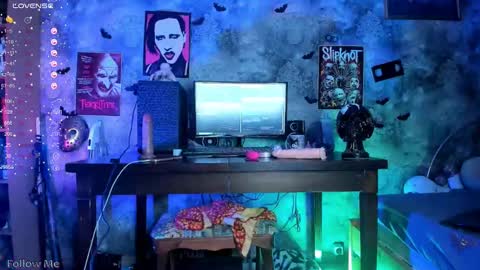 Erika online show from 19, 12, 2024