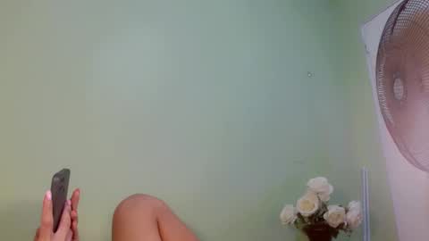 Snapshot of kween_romance chatting on 2, 1, 2025 Kween online show from 2, 1, 2025