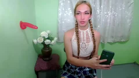 Snapshot of kween_romance chatting on 11, 2, 2025 Kween online show from 11, 2, 2025