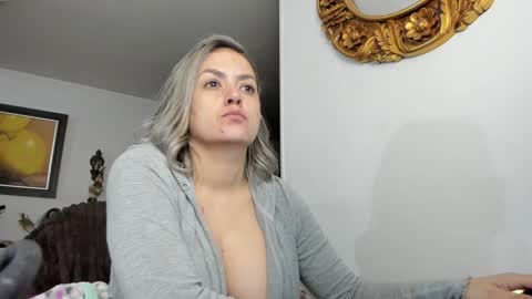kyhara online show from 2, 1, 2025
