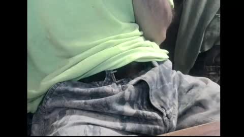 Snapshot of kyle390 chatting on 4, 12, 2024 kyle390 online show from 4, 12, 2024