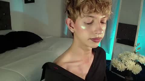 Snapshot of kyle__cooper chatting on 23, 12, 2024 Kyle Cooper online show from 23, 12, 2024