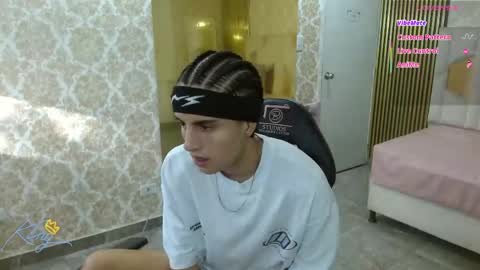 Snapshot of kyler_tay chatting on 23, 5, 2026 kyler_tay online show from 23, 5, 2026