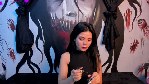 Snapshot of kylie_foxx1 chatting on 6, 12, 2024 submissive demon Please help me to reach 500 thumbs up online show from 6, 12, 2024