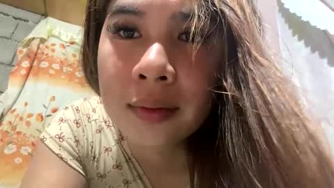 kylie_slut25 online show from 17, 2, 2026