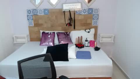 Melissa online show from 23, 11, 2025