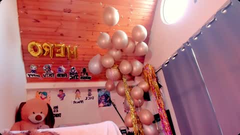 Snapshot of kyliekandy chatting on 10, 1, 2025 online show from 10, 1, 2025