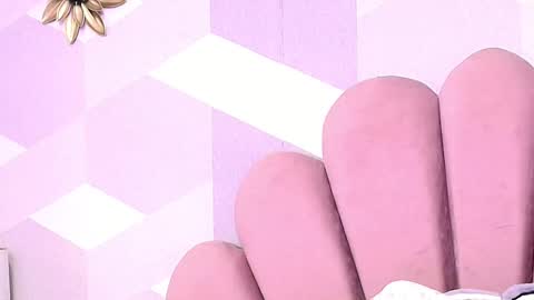 Kylie jl online show from 21, 9, 2025