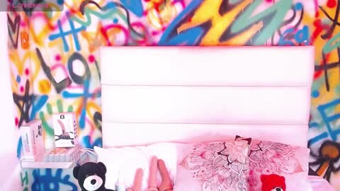 Kylie online show from 3, 2, 2025