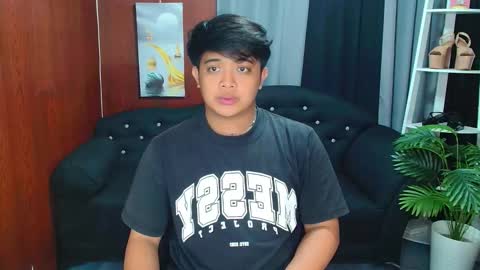 kyll_collins online show from 6, 11, 2025