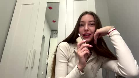 Snapshot of kymberlyrosenlof chatting on 2, 3, 2026 Selena online show from 2, 3, 2026