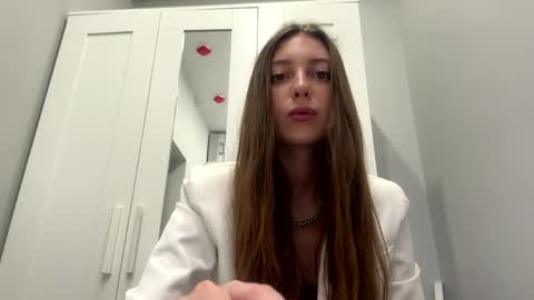 Selena online show from 2, 4, 2026