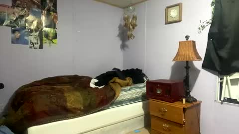 Lily online show from 10, 4, 2026