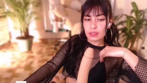 l_e_a online show from 18, 2, 2025