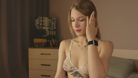 Snapshot of la_belle_ chatting on 19, 4, 2026 Alice online show from 19, 4, 2026