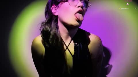    Help me reach 50 likes online show from 25, 2, 2026