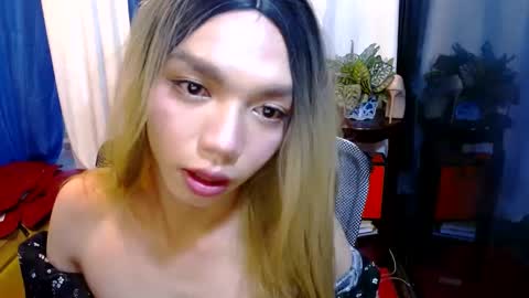 Laura online show from 10, 1, 2025