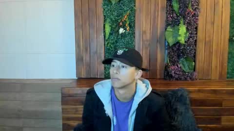 Snapshot of labrinthteasing chatting on 23, 2, 2026 labrinthteasing online show from 23, 2, 2026