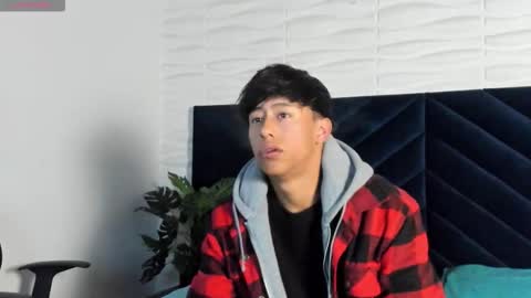 Snapshot of labrinthteasing chatting on 24, 2, 2026 labrinthteasing online show from 24, 2, 2026