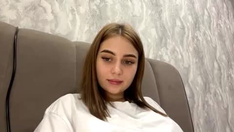 Mia online show from 14, 10, 2025