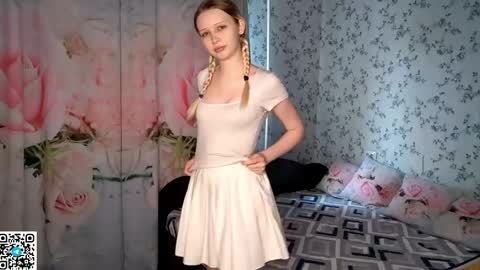 Snapshot of ladawnloser chatting on 25, 5, 2026 Lada online show from 25, 5, 2026