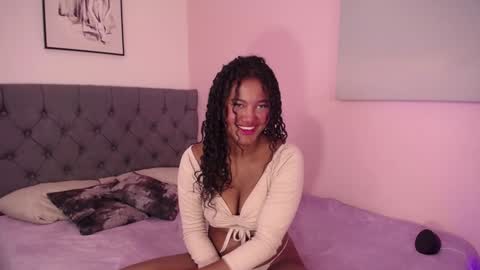 Karla - Instagram   lady karla1 online show from 19, 12, 2024