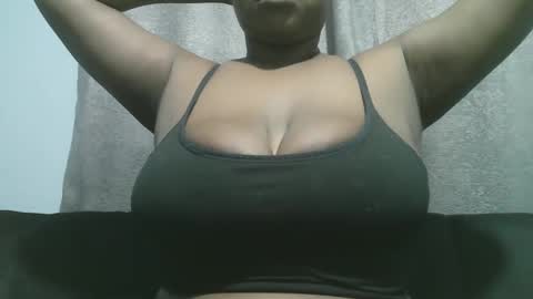 lady_dearra online show from 5, 11, 2025