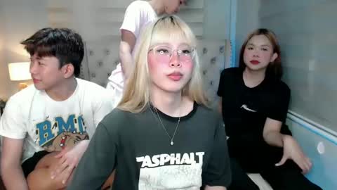    online show from 8, 2, 2025