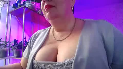 Lady Gloria online show from 15, 2, 2026