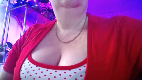 Lady Gloria online show from 6, 3, 2026